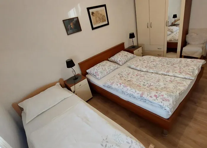 Apartment Ivanely