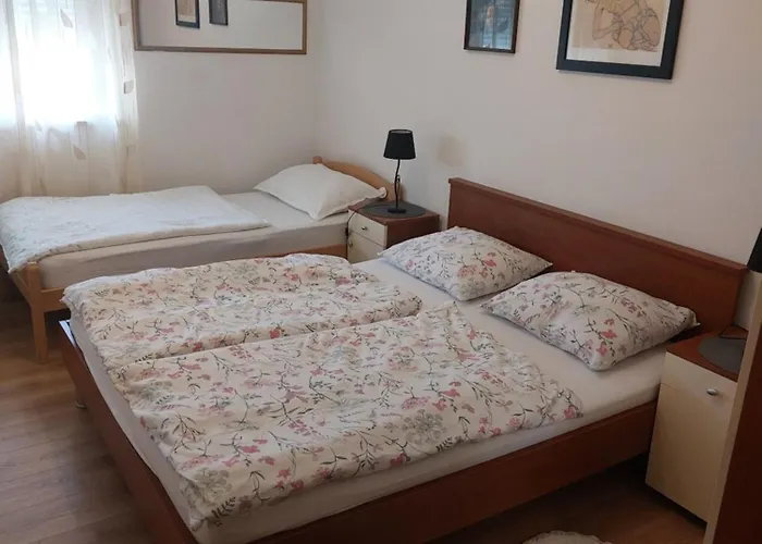 Apartment Ivanely